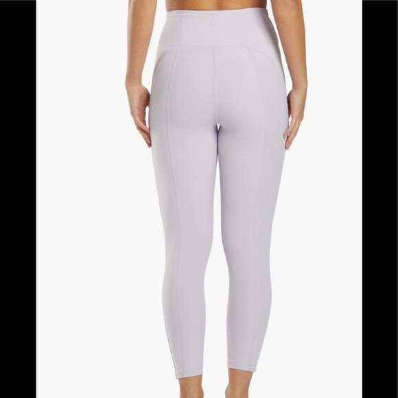 Free People Movement High-rise 7/8 Ruffle Me Up Leggings In White- Size Small - Picture 10 of 11